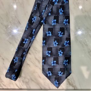 100% Silk Blue/Grey Tie